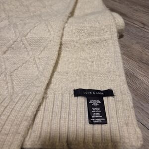 Love & Lore Cream Cable Knit Chunky Scarf